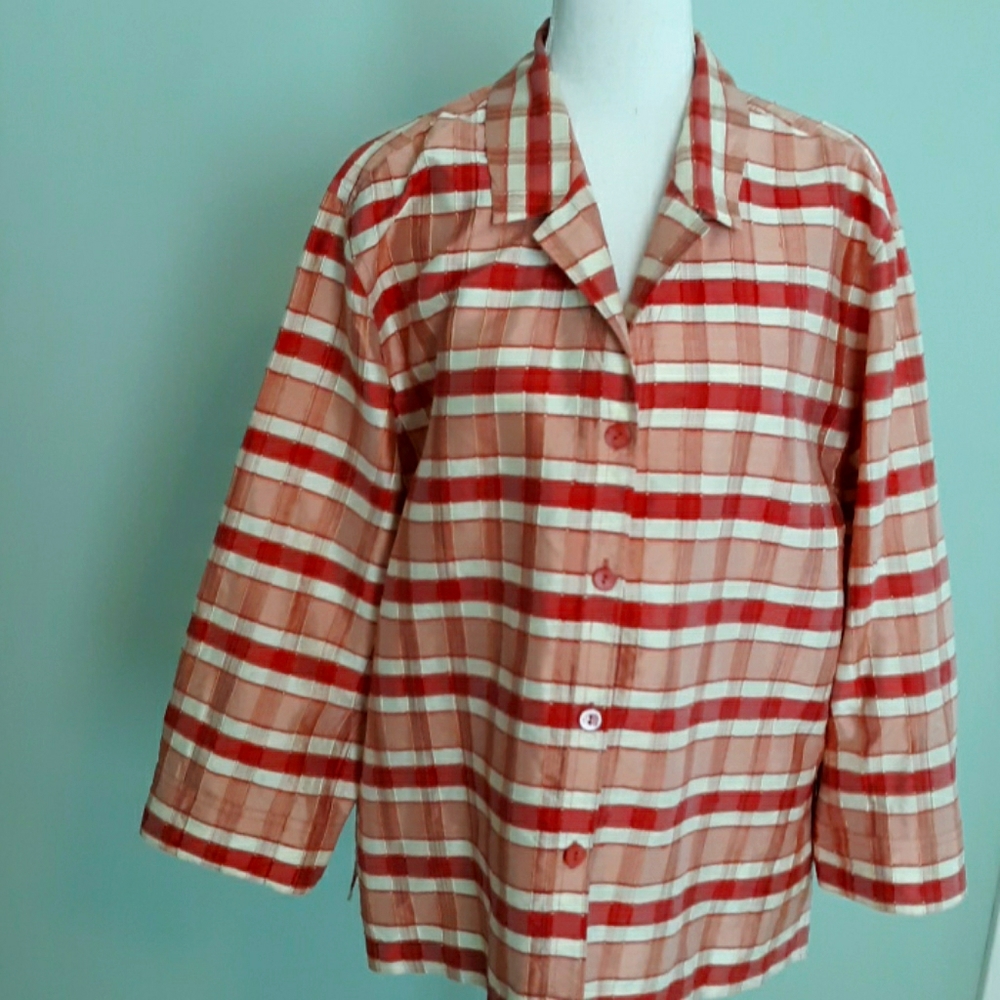 Silk checkered blouse with 3/4 sleeves